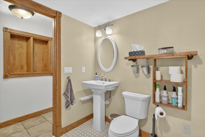 148 Sandhurst, ROCKTON, Illinois 61072, 3 Bedrooms Bedrooms, ,2 BathroomsBathrooms,House,For Sale,Sandhurst,202602792
