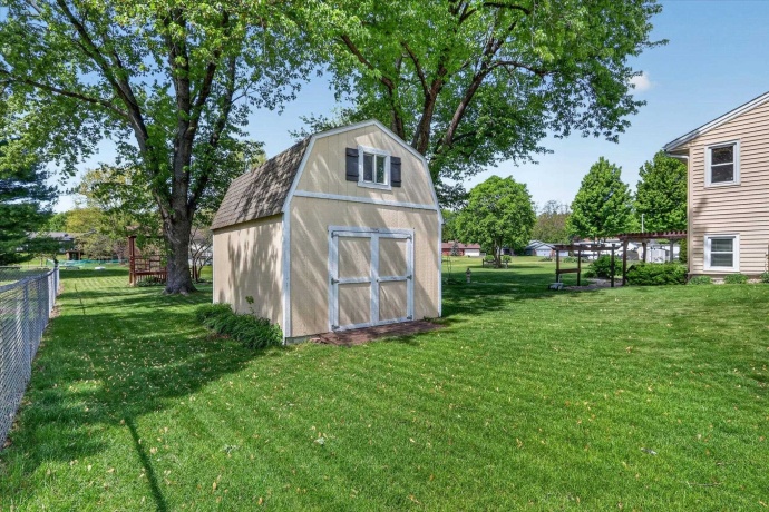 148 Sandhurst, ROCKTON, Illinois 61072, 3 Bedrooms Bedrooms, ,2 BathroomsBathrooms,House,For Sale,Sandhurst,202602792