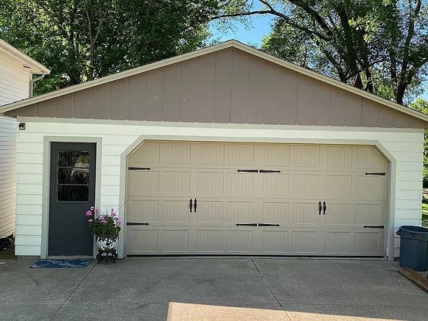 214 Adams Street, GALENA, Illinois 61036, 4 Bedrooms Bedrooms, ,3 BathroomsBathrooms,House,For Sale,Adams Street,202602797