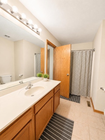 8632 Jeffery, MACHESNEY PARK, Illinois 61115, 3 Bedrooms Bedrooms, ,1 BathroomBathrooms,House,For Sale,Jeffery,202602632