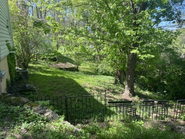 208 Carroll, MOUNT CARROLL, Illinois 61053, 1 Bedroom Bedrooms, ,1 BathroomBathrooms,House,For Sale,Carroll,202602798