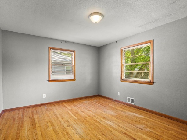 1521 Chelsea, ROCKFORD, Illinois 61107, 3 Bedrooms Bedrooms, ,1 BathroomBathrooms,House,For Sale,Chelsea,202602799