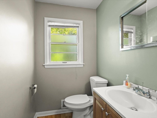 1521 Chelsea, ROCKFORD, Illinois 61107, 3 Bedrooms Bedrooms, ,1 BathroomBathrooms,House,For Sale,Chelsea,202602799