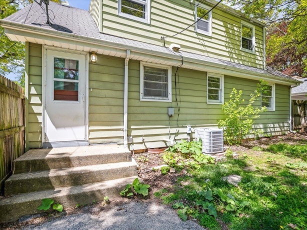 1521 Chelsea, ROCKFORD, Illinois 61107, 3 Bedrooms Bedrooms, ,1 BathroomBathrooms,House,For Sale,Chelsea,202602799