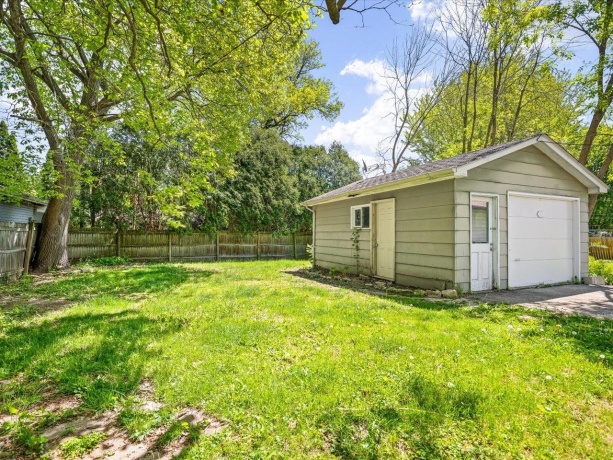 1521 Chelsea, ROCKFORD, Illinois 61107, 3 Bedrooms Bedrooms, ,1 BathroomBathrooms,House,For Sale,Chelsea,202602799