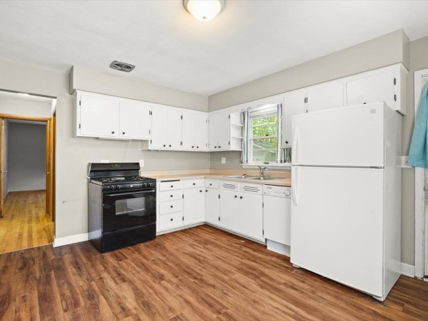 1521 Chelsea, ROCKFORD, Illinois 61107, 3 Bedrooms Bedrooms, ,1 BathroomBathrooms,House,For Sale,Chelsea,202602799