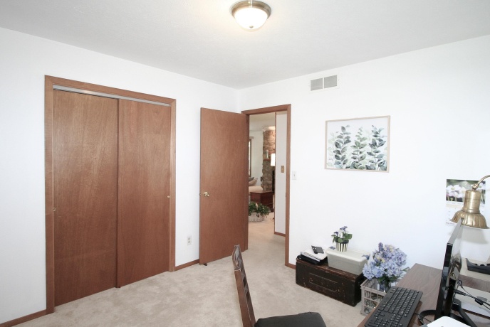 5457 COUNTRY, ROSCOE, Illinois 61073, 3 Bedrooms Bedrooms, ,2 BathroomsBathrooms,House,For Sale,COUNTRY,202602800