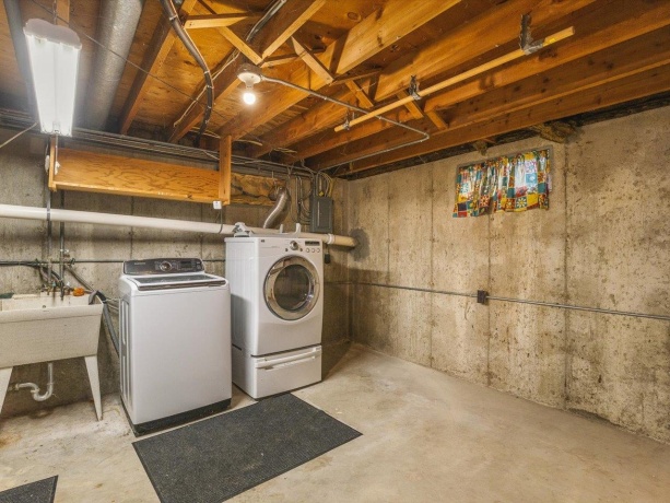 8318 Cameo, MACHESNEY PARK, Illinois 61115, 3 Bedrooms Bedrooms, ,1 BathroomBathrooms,House,For Sale,Cameo,202602807