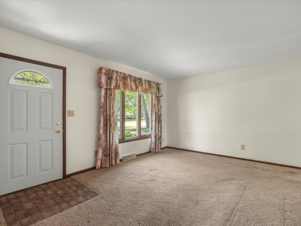 8318 Cameo, MACHESNEY PARK, Illinois 61115, 3 Bedrooms Bedrooms, ,1 BathroomBathrooms,House,For Sale,Cameo,202602807