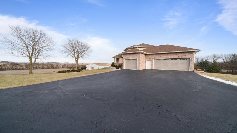 14481 Berglund, PECATONICA, Illinois 61063, 6 Bedrooms Bedrooms, ,5 BathroomsBathrooms,House,For Sale,Berglund,202602809