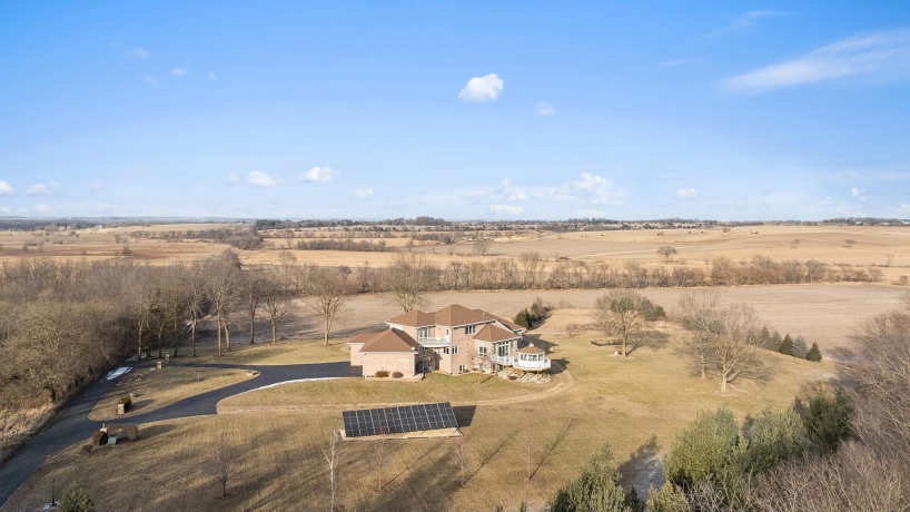 14481 Berglund, PECATONICA, Illinois 61063, 6 Bedrooms Bedrooms, ,5 BathroomsBathrooms,House,For Sale,Berglund,202602809