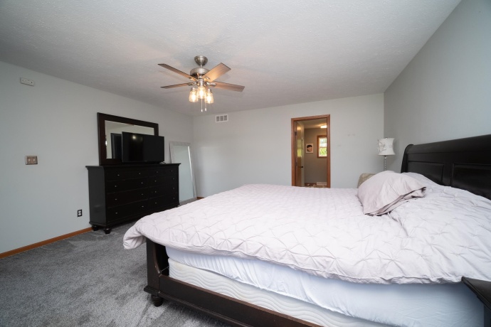 6875 Prairienook, ROSCOE, Illinois 61073, 5 Bedrooms Bedrooms, ,2 BathroomsBathrooms,House,For Sale,Prairienook,202602815