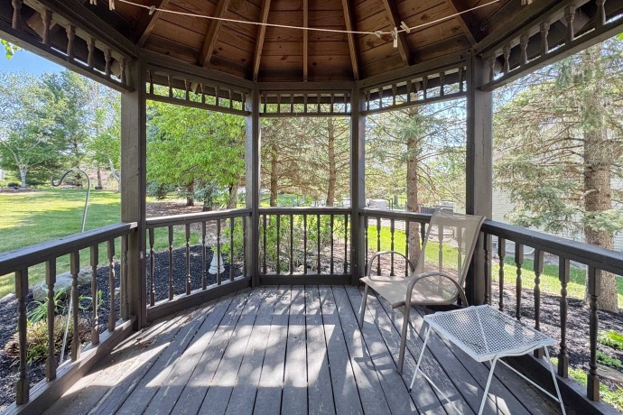 6875 Prairienook, ROSCOE, Illinois 61073, 5 Bedrooms Bedrooms, ,2 BathroomsBathrooms,House,For Sale,Prairienook,202602815