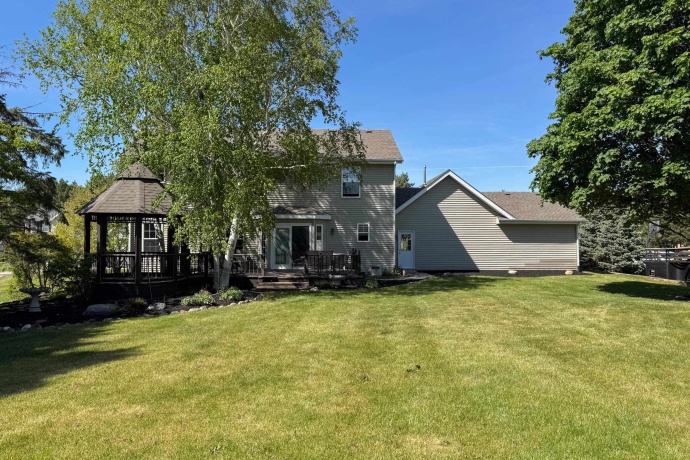6875 Prairienook, ROSCOE, Illinois 61073, 5 Bedrooms Bedrooms, ,2 BathroomsBathrooms,House,For Sale,Prairienook,202602815