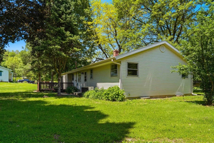 281 Cartwright, OREGON, Illinois 61061, 3 Bedrooms Bedrooms, ,1 BathroomBathrooms,House,For Sale,Cartwright,202602819