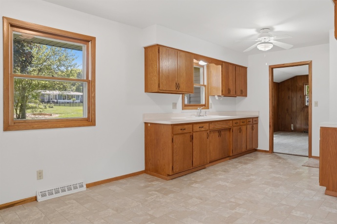 281 Cartwright, OREGON, Illinois 61061, 3 Bedrooms Bedrooms, ,1 BathroomBathrooms,House,For Sale,Cartwright,202602819