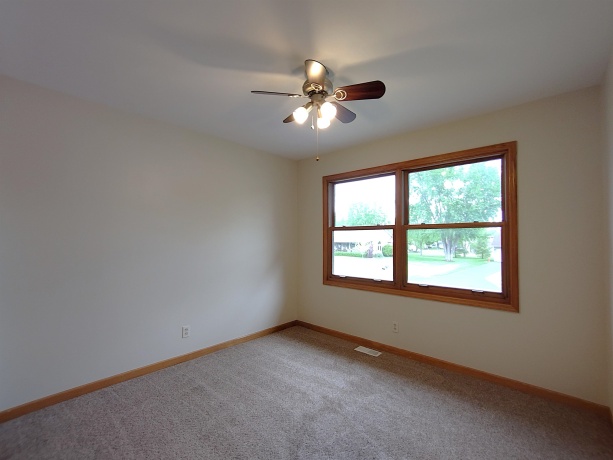 154 Columbia, POPLAR GROVE, Illinois 61065, 3 Bedrooms Bedrooms, ,2 BathroomsBathrooms,House,For Sale,Columbia,202602821