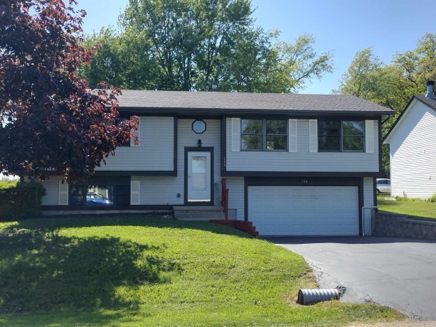 154 Columbia, POPLAR GROVE, Illinois 61065, 3 Bedrooms Bedrooms, ,2 BathroomsBathrooms,House,For Sale,Columbia,202602821