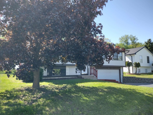 154 Columbia, POPLAR GROVE, Illinois 61065, 3 Bedrooms Bedrooms, ,2 BathroomsBathrooms,House,For Sale,Columbia,202602821