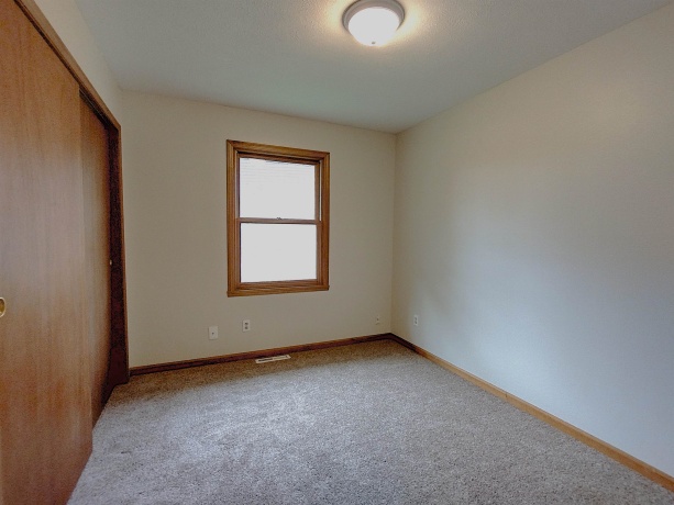 1127 Candlewick, POPLAR GROVE, Illinois 61065, 4 Bedrooms Bedrooms, ,2 BathroomsBathrooms,House,For Sale,Candlewick,202602822