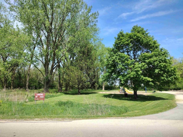 1127 Candlewick, POPLAR GROVE, Illinois 61065, 4 Bedrooms Bedrooms, ,2 BathroomsBathrooms,House,For Sale,Candlewick,202602822