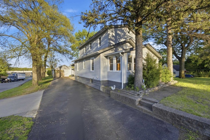2812 20th, ROCKFORD, Illinois 61109, 3 Bedrooms Bedrooms, ,1 BathroomBathrooms,House,For Sale,20th,202602824