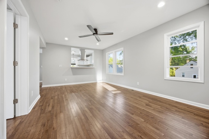 2812 20th, ROCKFORD, Illinois 61109, 3 Bedrooms Bedrooms, ,1 BathroomBathrooms,House,For Sale,20th,202602824