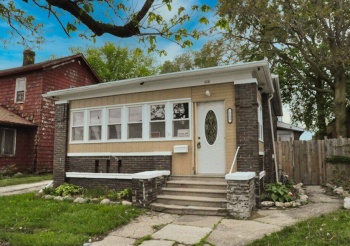 112 Hickory, Streator, Illinois 61364, 3 Bedrooms Bedrooms, ,2 BathroomsBathrooms,House,For Sale,Hickory,202602825