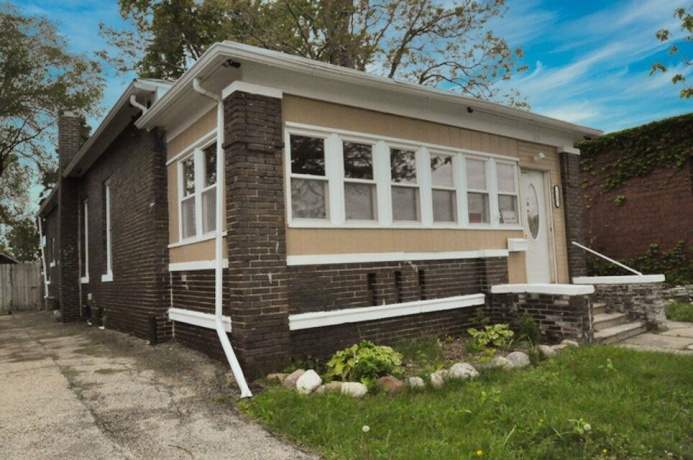 112 Hickory, Streator, Illinois 61364, 3 Bedrooms Bedrooms, ,2 BathroomsBathrooms,House,For Sale,Hickory,202602825