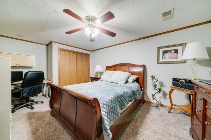 310 Shelden, WINNEBAGO, Illinois 61088, 3 Bedrooms Bedrooms, ,2 BathroomsBathrooms,House,For Sale,Shelden,202602826