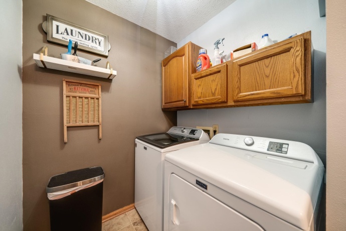 310 Shelden, WINNEBAGO, Illinois 61088, 3 Bedrooms Bedrooms, ,2 BathroomsBathrooms,House,For Sale,Shelden,202602826