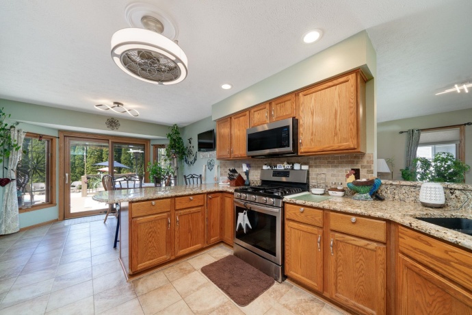 310 Shelden, WINNEBAGO, Illinois 61088, 3 Bedrooms Bedrooms, ,2 BathroomsBathrooms,House,For Sale,Shelden,202602826
