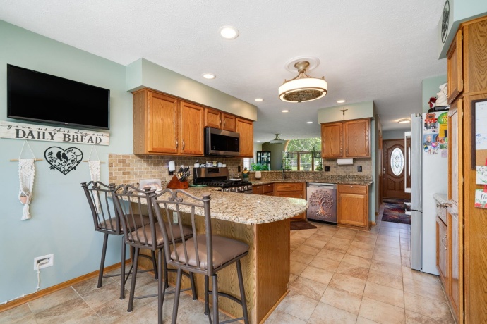 310 Shelden, WINNEBAGO, Illinois 61088, 3 Bedrooms Bedrooms, ,2 BathroomsBathrooms,House,For Sale,Shelden,202602826