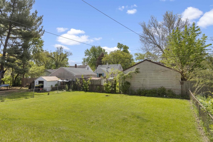 1904 Pearl, ROCKFORD, Illinois 61103, 4 Bedrooms Bedrooms, ,2 BathroomsBathrooms,House,For Sale,Pearl,202602829