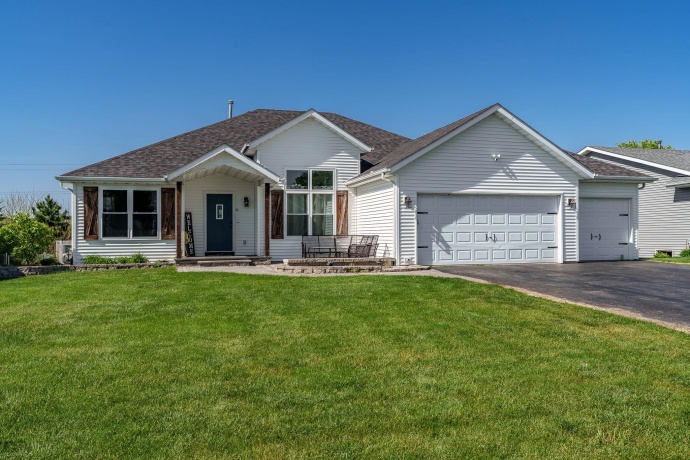 3070 Beutell, MACHESNEY PARK, Illinois 61115, 3 Bedrooms Bedrooms, ,3 BathroomsBathrooms,House,For Sale,Beutell,202602830