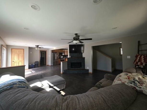 102 State, MOUNT CARROLL, Illinois 61053, 4 Bedrooms Bedrooms, ,2 BathroomsBathrooms,House,For Sale,State,202602831