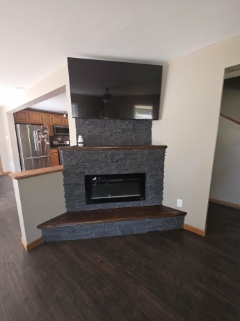 102 State, MOUNT CARROLL, Illinois 61053, 4 Bedrooms Bedrooms, ,2 BathroomsBathrooms,House,For Sale,State,202602831