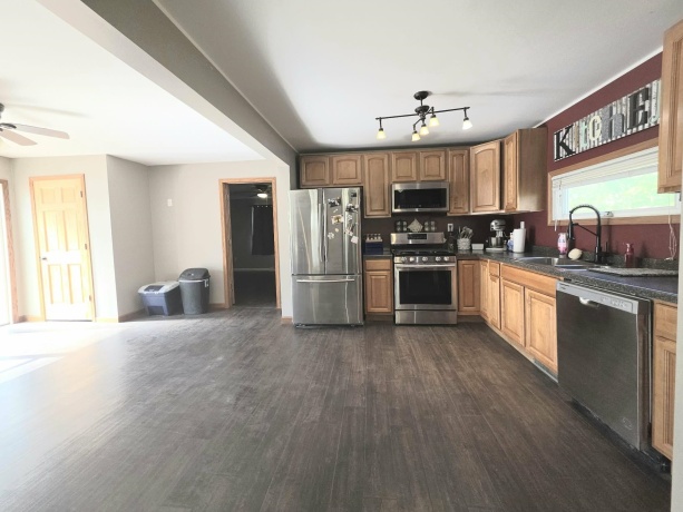 102 State, MOUNT CARROLL, Illinois 61053, 4 Bedrooms Bedrooms, ,2 BathroomsBathrooms,House,For Sale,State,202602831