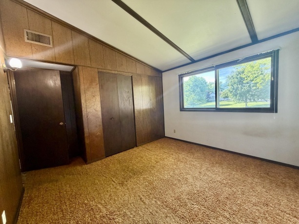 320 Benton, MOUNT CARROLL, Illinois 61053, 3 Bedrooms Bedrooms, ,1 BathroomBathrooms,House,For Sale,Benton,202602834