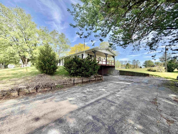 320 Benton, MOUNT CARROLL, Illinois 61053, 3 Bedrooms Bedrooms, ,1 BathroomBathrooms,House,For Sale,Benton,202602834