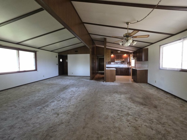 320 Benton, MOUNT CARROLL, Illinois 61053, 3 Bedrooms Bedrooms, ,1 BathroomBathrooms,House,For Sale,Benton,202602834