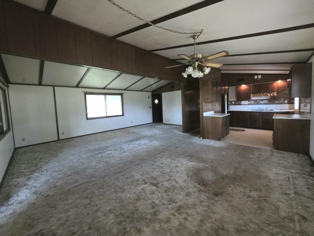 320 Benton, MOUNT CARROLL, Illinois 61053, 3 Bedrooms Bedrooms, ,1 BathroomBathrooms,House,For Sale,Benton,202602834