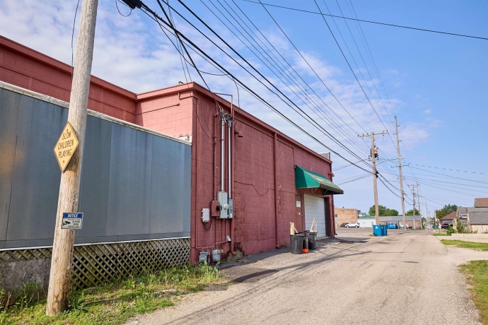 130 Dakota, SPRING VALLEY, Illinois 61362, ,Business/retail,For Sale,Dakota,202602835