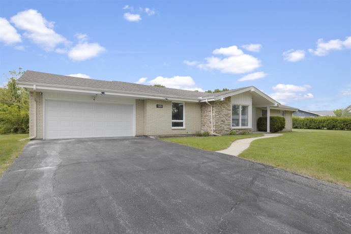 1669 Telemark, ROCKFORD, Illinois 61108, 3 Bedrooms Bedrooms, ,2 BathroomsBathrooms,House,For Sale,Telemark,202602836