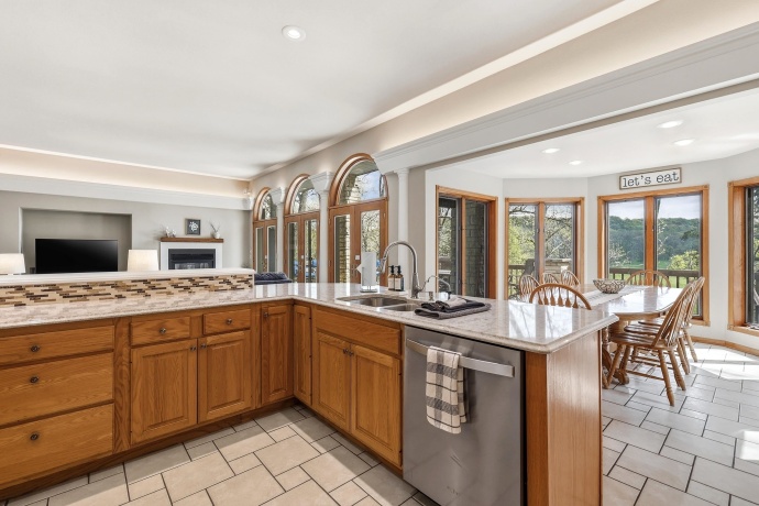 17 Cinnamon, GALENA, Illinois 61036, 4 Bedrooms Bedrooms, ,4 BathroomsBathrooms,House,For Sale,Cinnamon,202602837