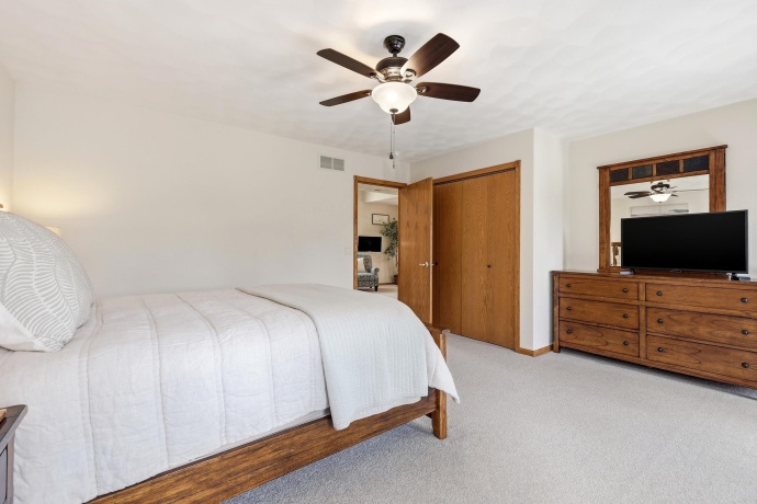 17 Cinnamon, GALENA, Illinois 61036, 4 Bedrooms Bedrooms, ,4 BathroomsBathrooms,House,For Sale,Cinnamon,202602837