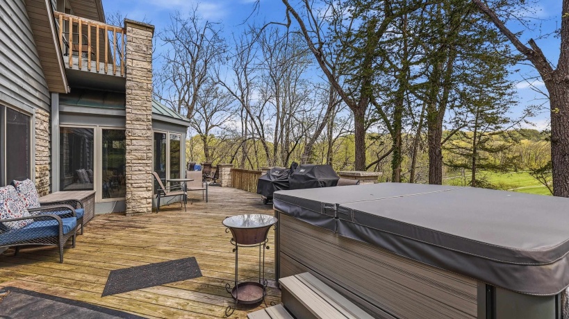 17 Cinnamon, GALENA, Illinois 61036, 4 Bedrooms Bedrooms, ,4 BathroomsBathrooms,House,For Sale,Cinnamon,202602837
