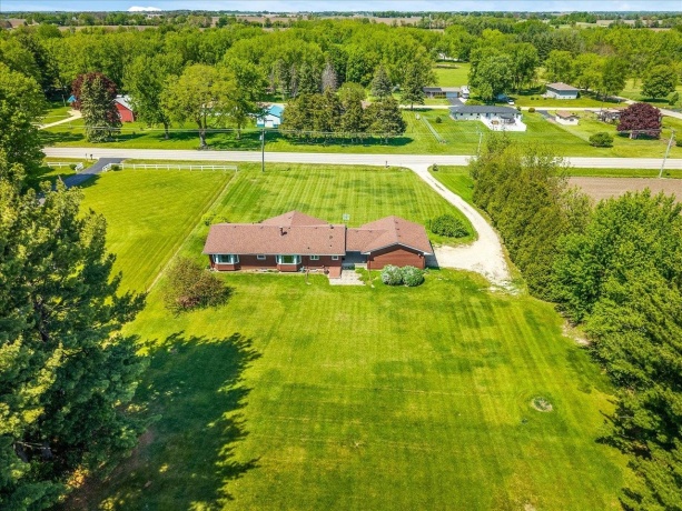 9640 Cunningham, WINNEBAGO, Illinois 61088, 3 Bedrooms Bedrooms, ,1 BathroomBathrooms,House,For Sale,Cunningham,202602839