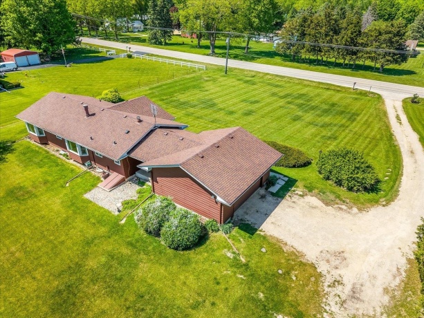 9640 Cunningham, WINNEBAGO, Illinois 61088, 3 Bedrooms Bedrooms, ,1 BathroomBathrooms,House,For Sale,Cunningham,202602839