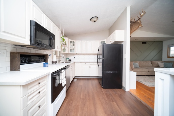1119 Evans, MACHESNEY PARK, Illinois 61115, 2 Bedrooms Bedrooms, ,2 BathroomsBathrooms,House,For Sale,Evans,202602840